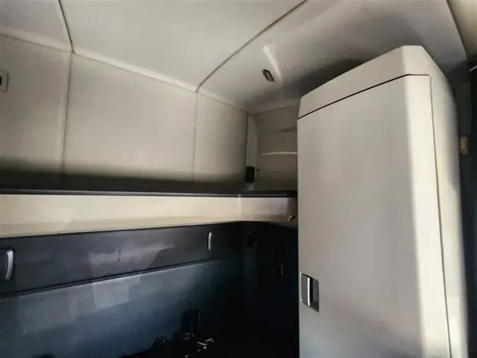 2023 KENWORTH T680