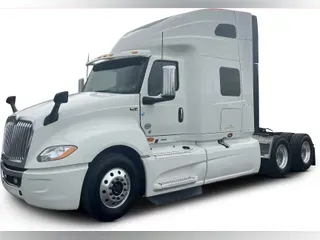 2023 International LT625