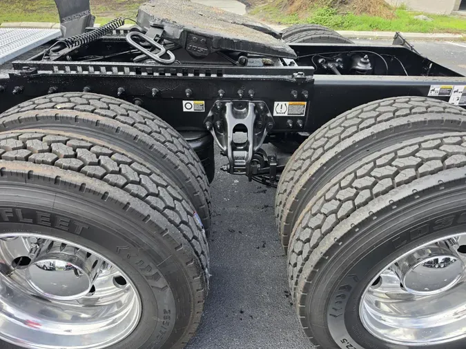 2022 Peterbilt 567d8d3501b524ee4d916eadc311107cfe6
