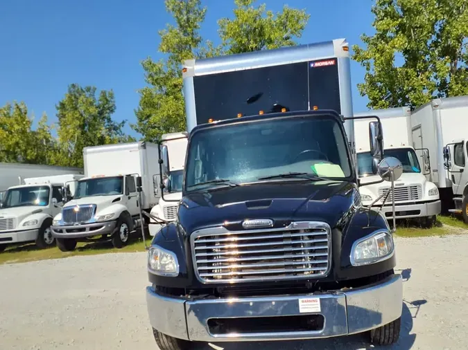2019 FREIGHTLINER M2 106