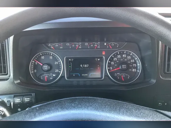 2023 INT LT625 6X4d8d3a06db481d38b1fee74b9bd8a3a04