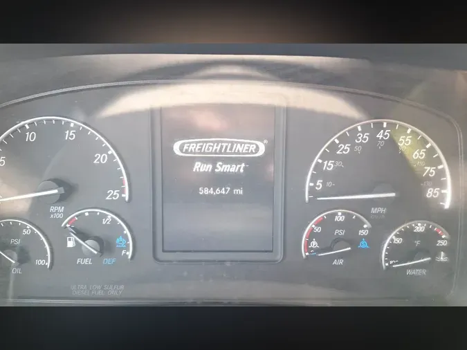 2022 Freightliner Cascadia 126