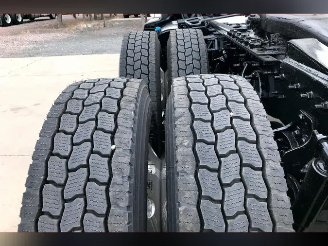 2021 INT LT625 6x4