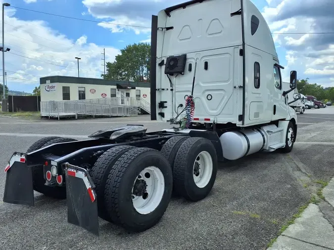 2020 FREIGHTLINER NEW CASCADIA PX12664
