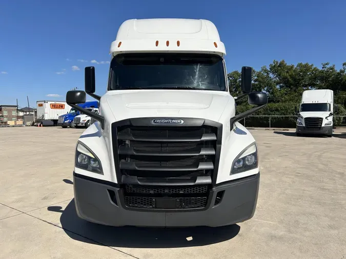 2020 Freightliner Cascadia