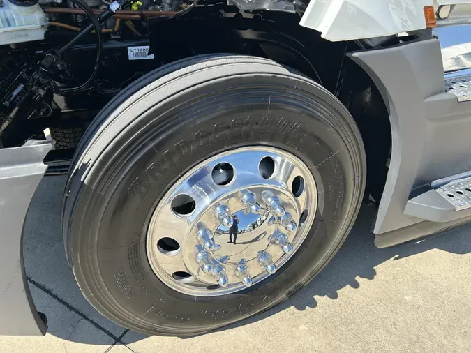2021 Freightliner Cascadia