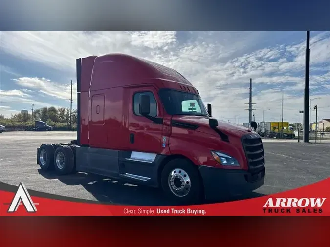 2019 FREIGHTLINER CASCADEVO1
