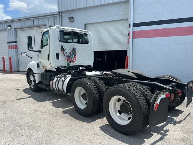 2020 NAVISTAR INTERNATIONAL LT625 DAYCAB T/A