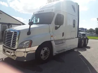 2020 FREIGHTLINER/MERCEDES CASCADIA 125