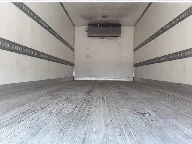 2018 FREIGHTLINER/MERCEDES M2 106