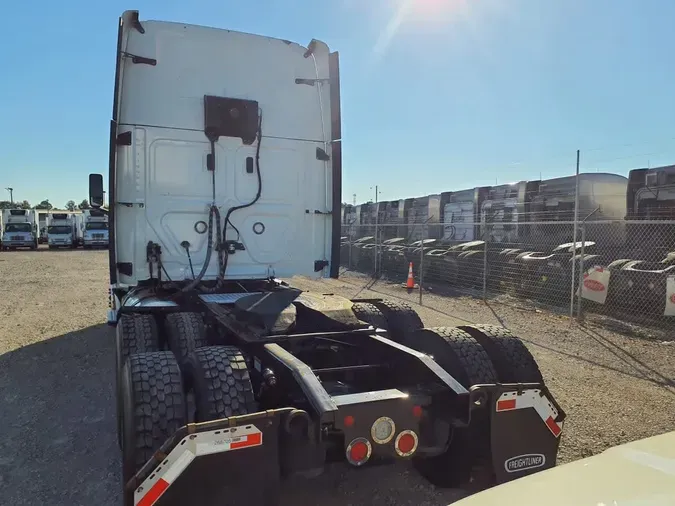 2020 FREIGHTLINER/MERCEDES NEW CASCADIA PX12664