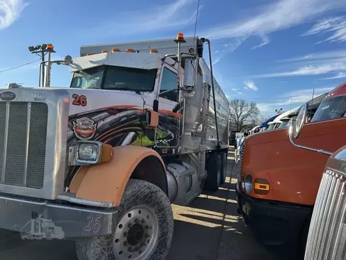 2009 PETERBILT 365d8ea211f206d549602da8ddd4cc2d07d