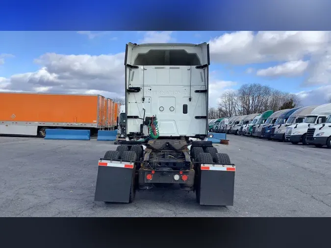 2020 International LT