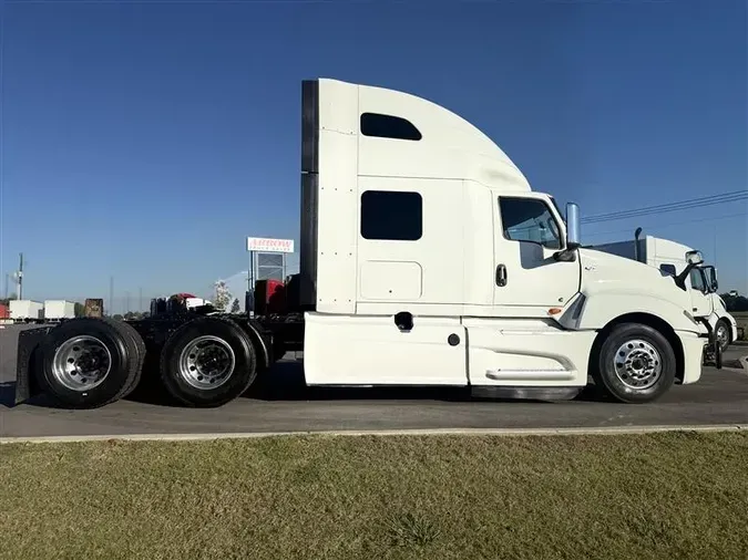 2022 INTERNATIONAL LT625