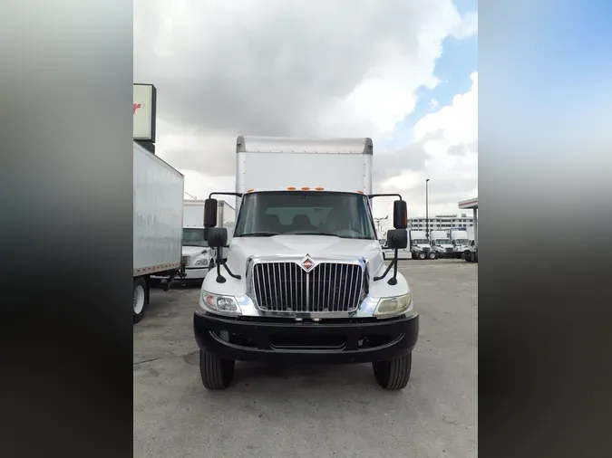 2018 NAVISTAR INTERNATIONAL 4300 LP