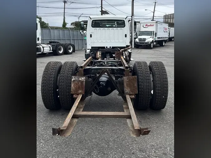 2017 FREIGHTLINER M2 106
