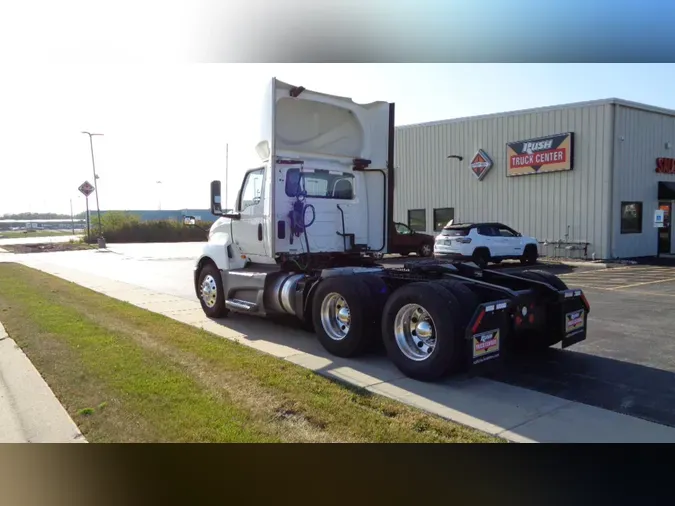 2020 International LT625