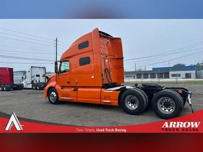 2020 VOLVO VNL760