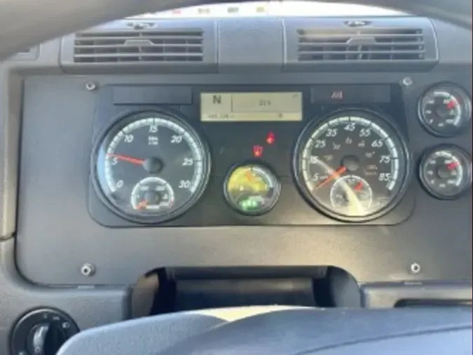 2019 FREIGHTLINER/MERCEDES CASCADIA 125d9017ef78b6a0e093202131eb89e7a0f