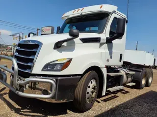2020 FREIGHTLINER NEW CASCADIA PX12664