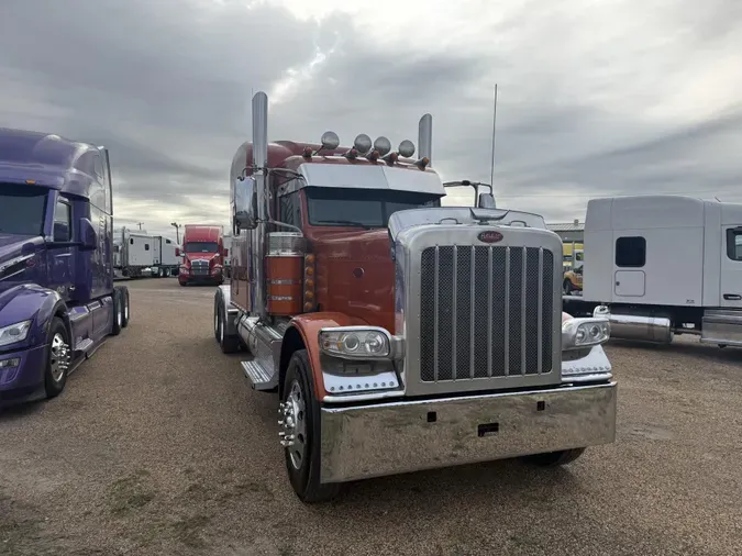 2024 Peterbilt 389
