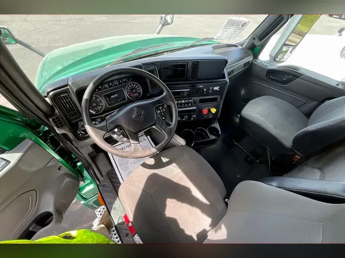 2020 INT LT625 6x4