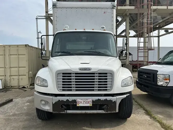 2016 FREIGHTLINER BUSINESS CLASS M2 106