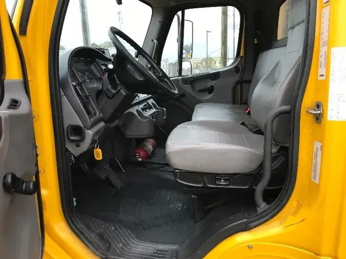 2018 Freightliner M2