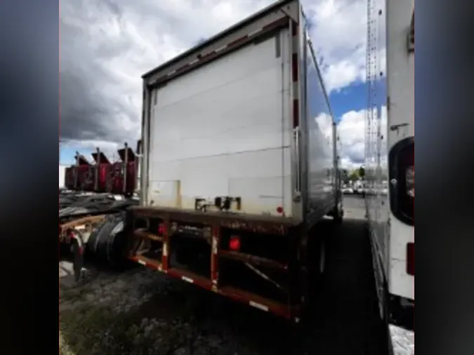 2019 FREIGHTLINER M2 106