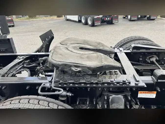 2021 FREIGHTLINER CA116