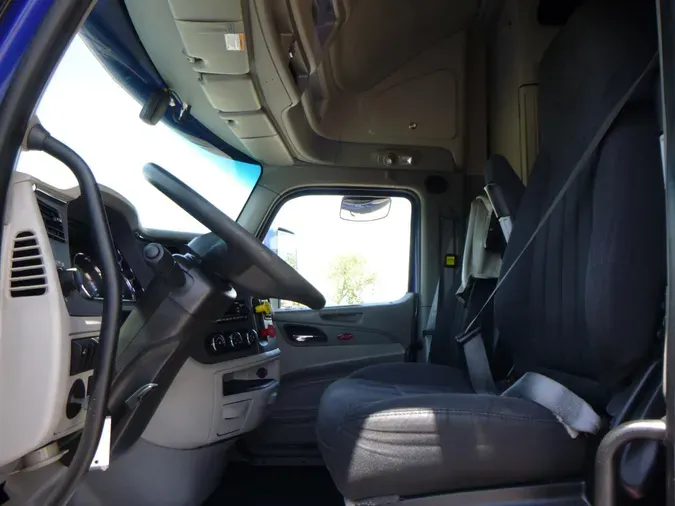 2022 Peterbilt 579