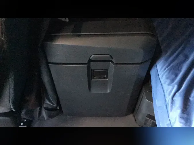 2021 Freightliner Cascadia 126