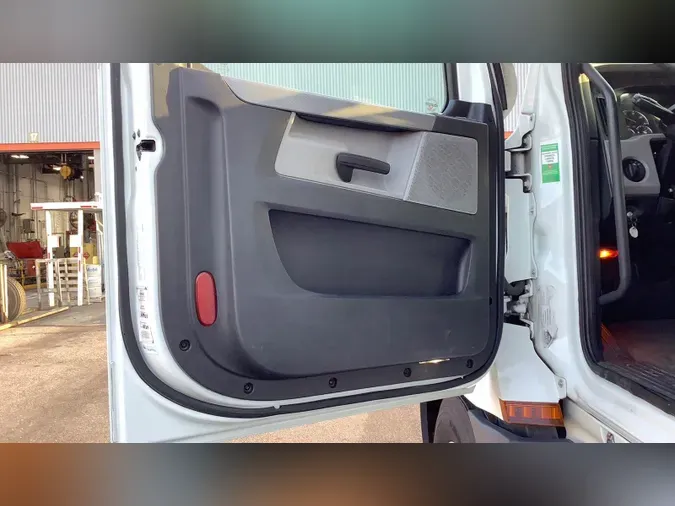 2021 Freightliner Cascadia