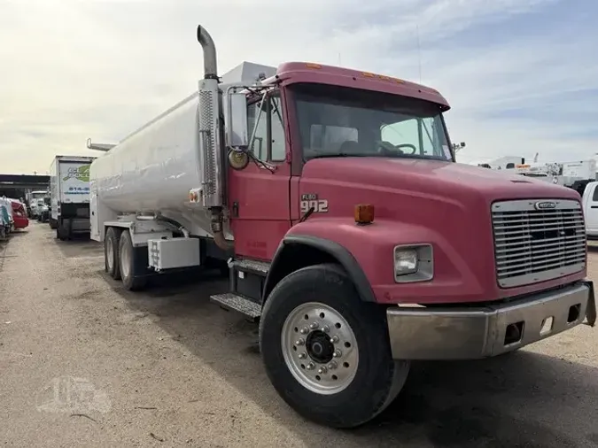 2002 FREIGHTLINER FL80