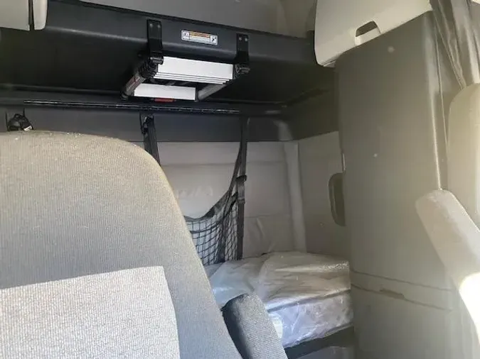 2020 Freightliner Cascadia