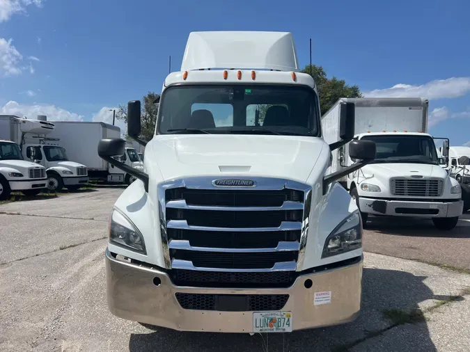 2020 FREIGHTLINER/MERCEDES NEW CASCADIA PX12664