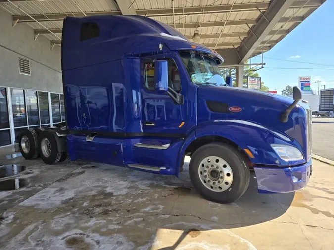 2022 Peterbilt 579