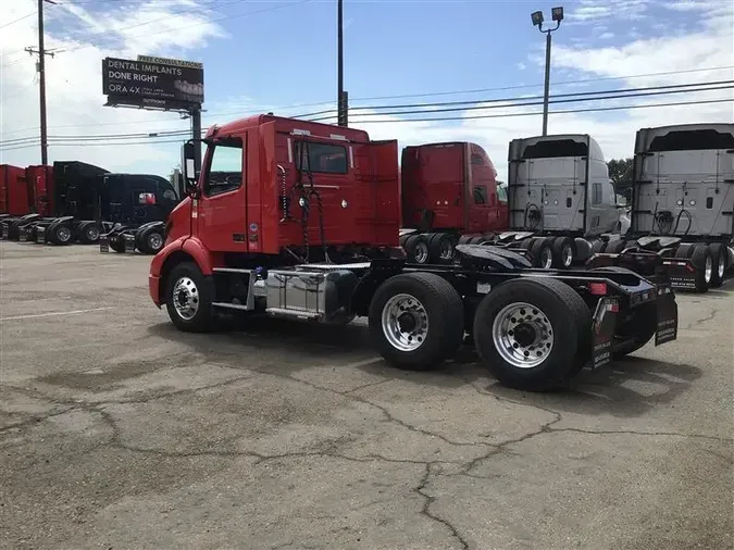 2023 VOLVO VNR300d9269a87ea6d2bd0635bfb979da8a03a