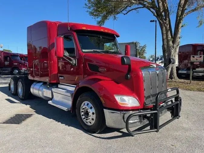 2022 Peterbilt 579