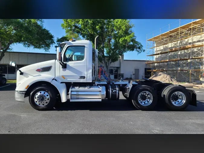 2020 Peterbilt 579