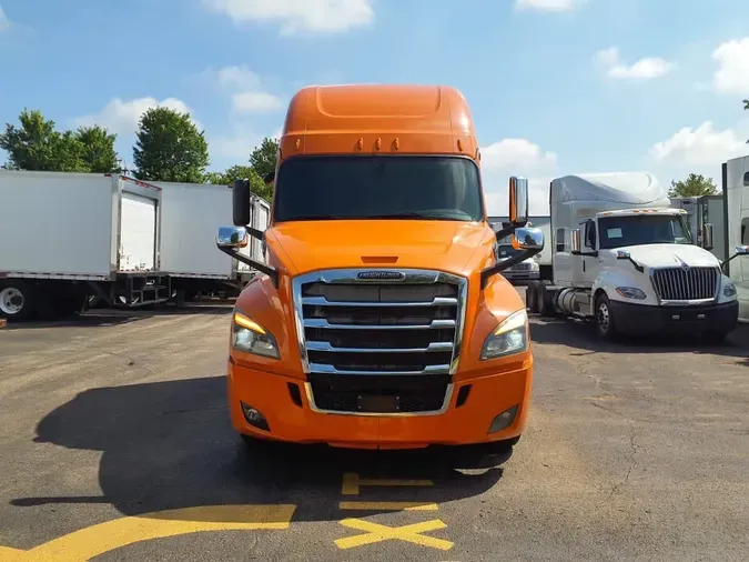 2019 FREIGHTLINER NEW CASCADIA PX12664