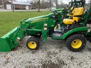 2021 John Deere 1025R