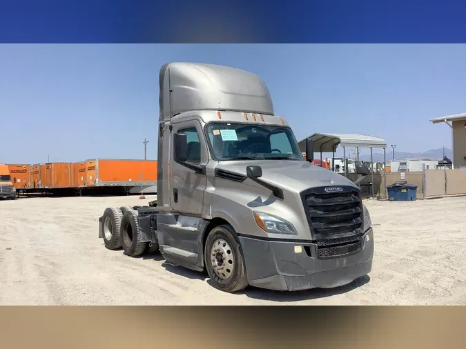 2019 Freightliner Cascadiad935bf6f8d9075526c21550da2e49fc5