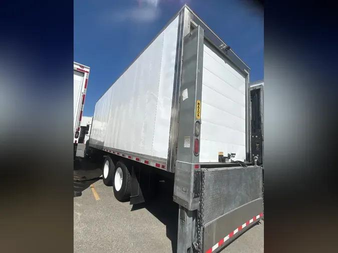 2019 FREIGHTLINER/MERCEDES M2 106