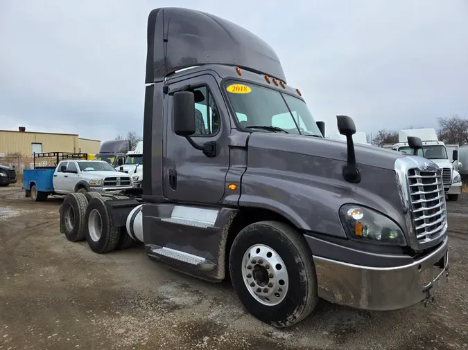 2018 FREIGHTLINER/MERCEDES CASCADIA 125