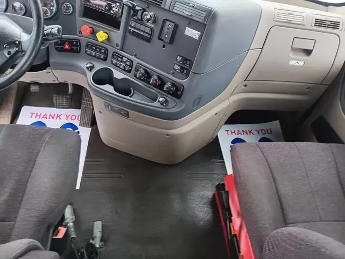 2019 FREIGHTLINER CASCADIA 125