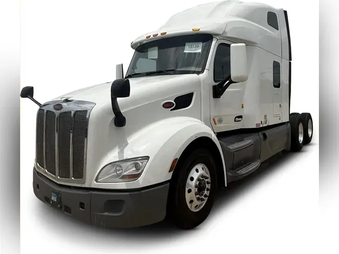 2021 Peterbilt 579d93d5ad1febbf1465344bc29164f391e