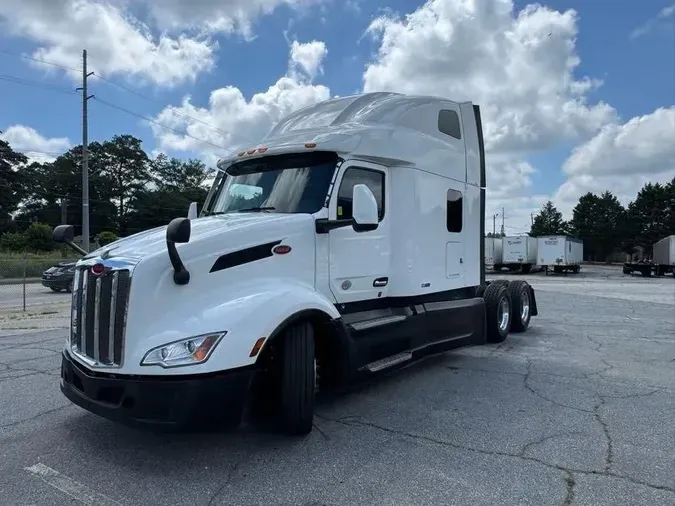 2022 Peterbilt 579d942b5b70397827657b637dd7abe5cb0