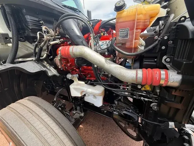 2021 INTERNATIONAL LT625