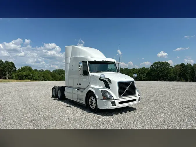 2016 Volvo VNL 740d94c064889c76213aa1cf95494097890